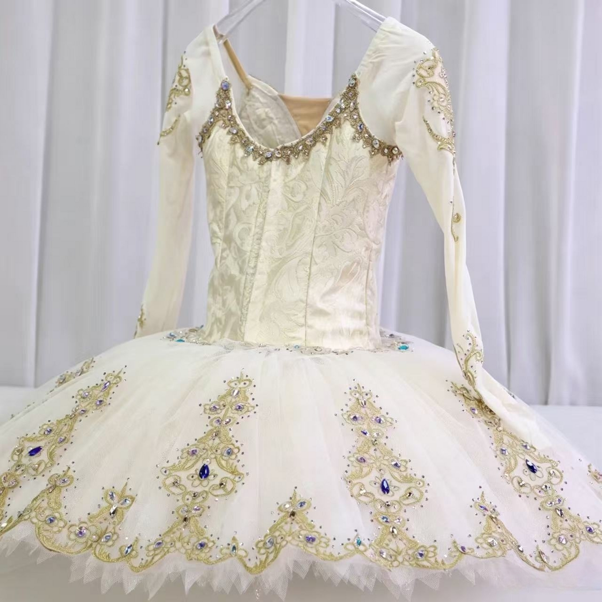 Classical Pas - Dancewear by Patricia