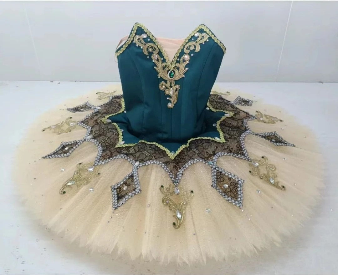 Royal Esmeralda - Dancewear by Patricia