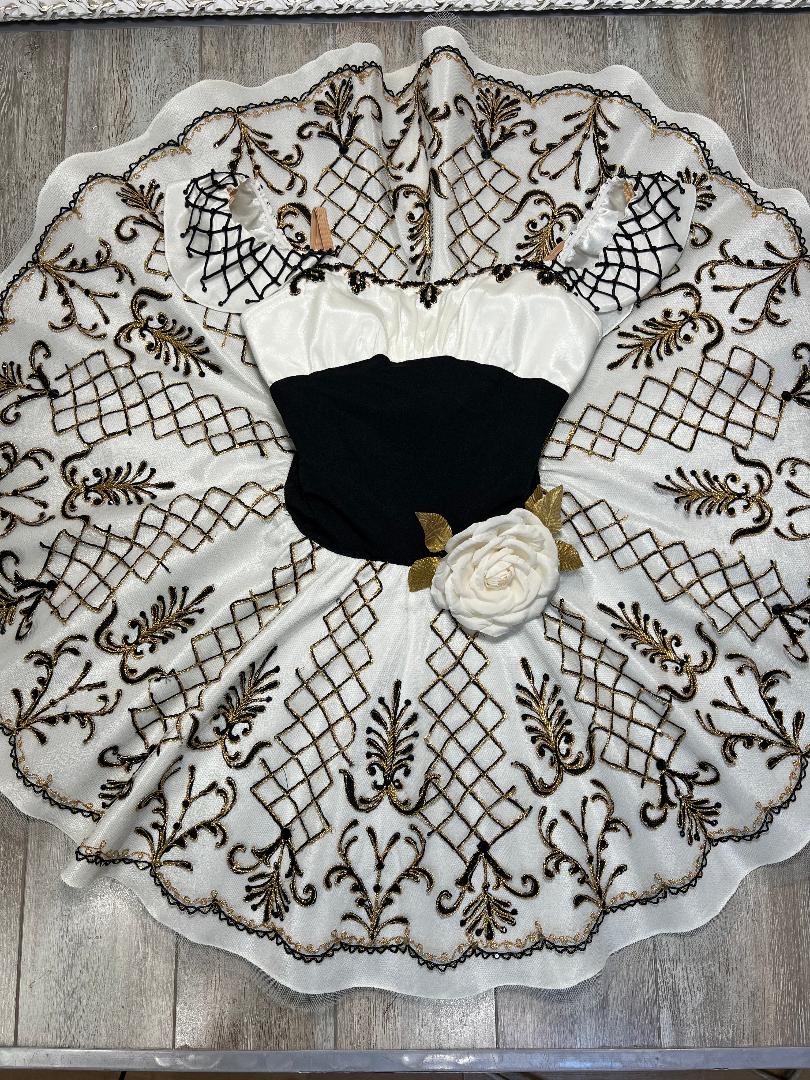 Paquita Exclusive - Dancewear by Patricia