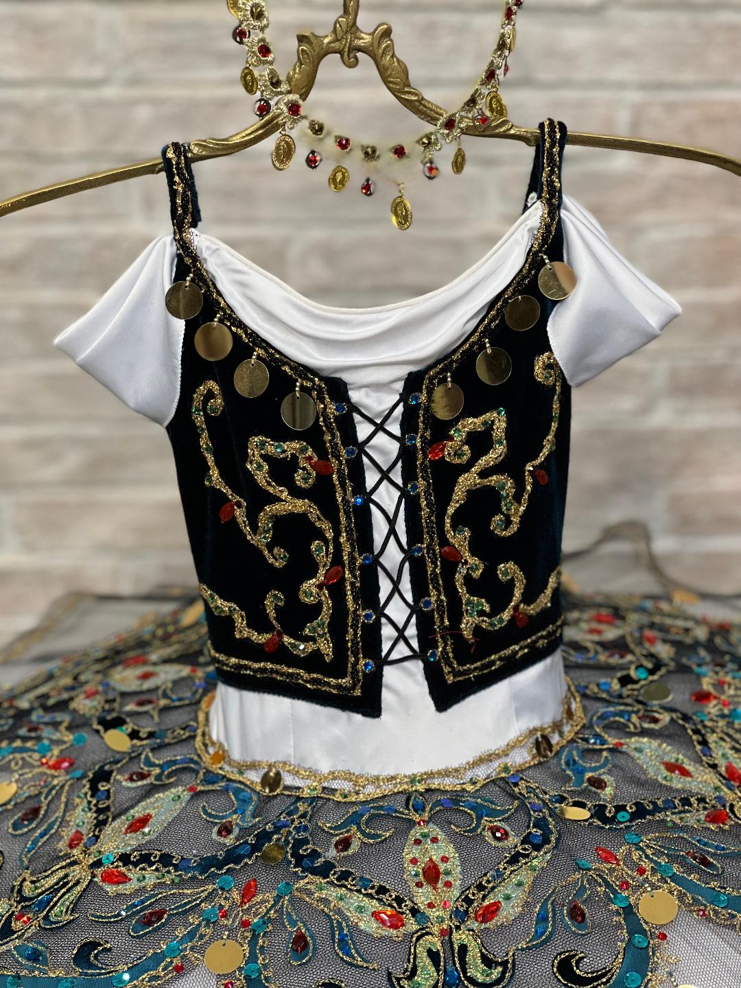 Esmeralda - Dancewear by Patricia