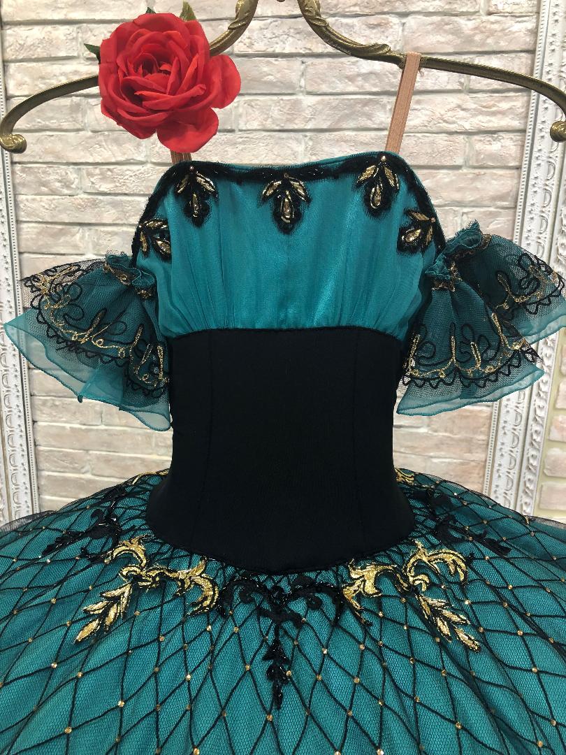 Paquita - Second Variation - Dancewear by Patricia