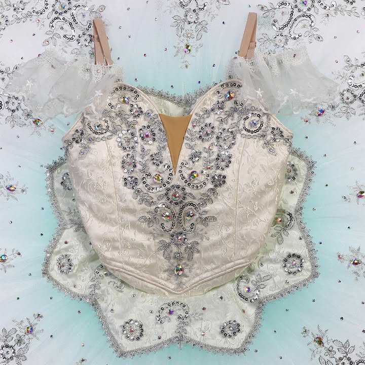 Crystal Fountain Fairy - The Sleeping Beauty