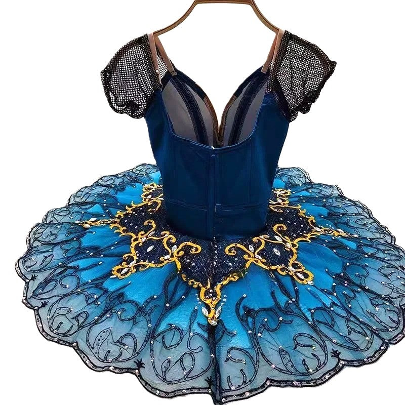 Gold and Blue Gulnare