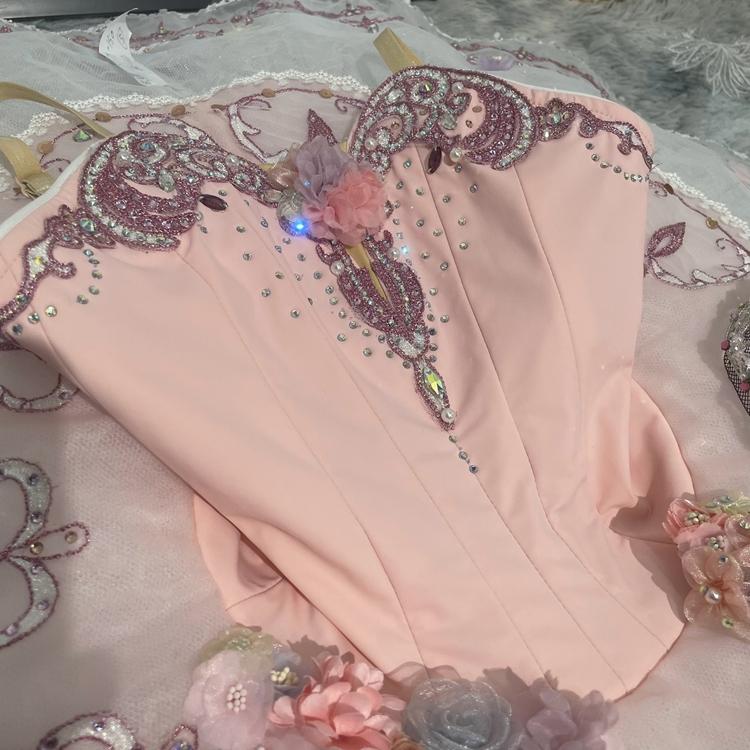 Sugar Plum Rose