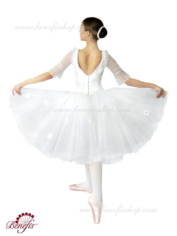 Macha - Nutcracker Act 1- Children Scene - P0203A - Dancewear by Patricia