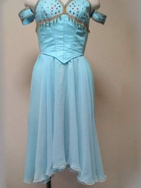 Variation from Tchaikovsky Pas de Deux - Dancewear by Patricia